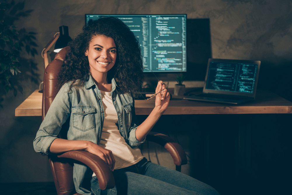 a female software engineer at her desk